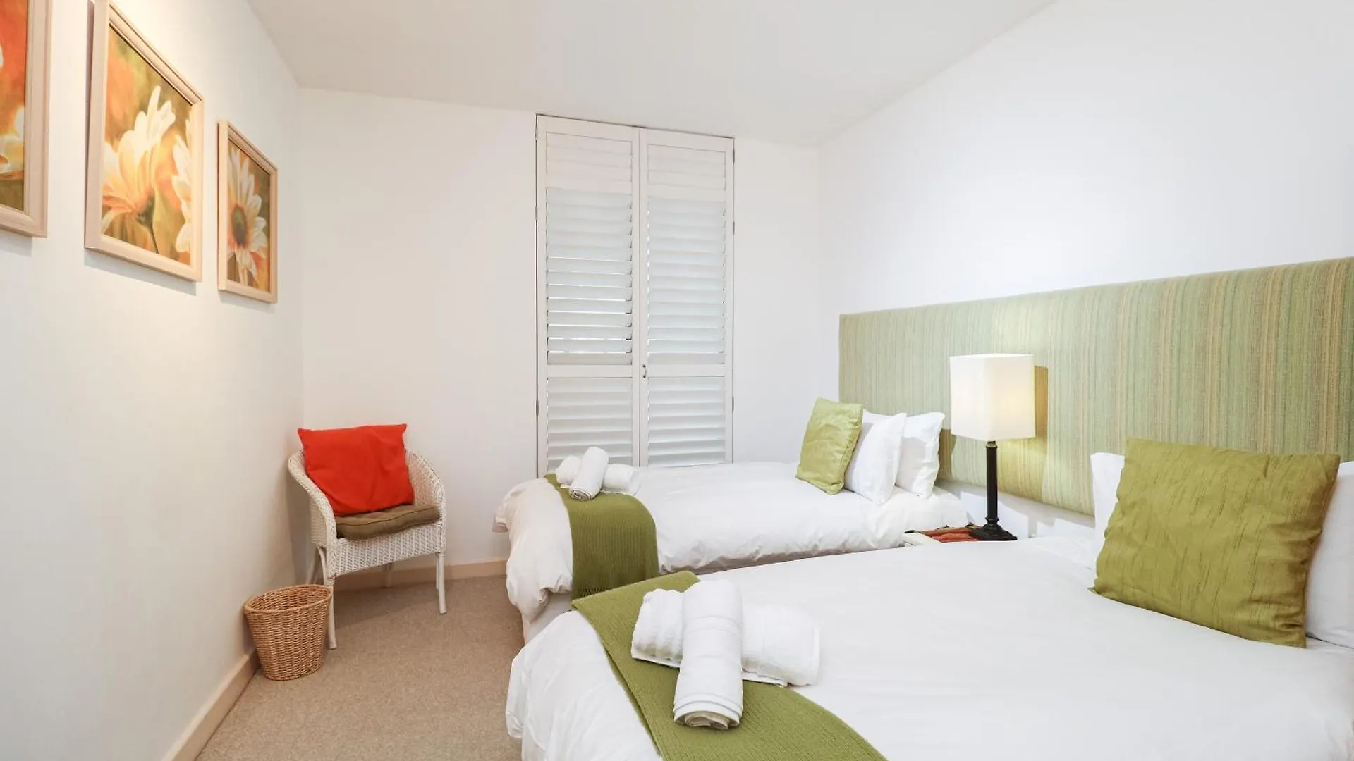 506 Hibernian Towers Luxury Self Catering Apartment Strand Cape Town South Africa 0*,